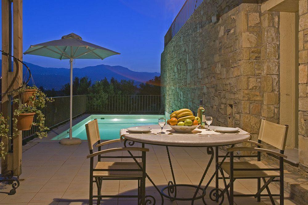 Istron Villas Екстериор снимка