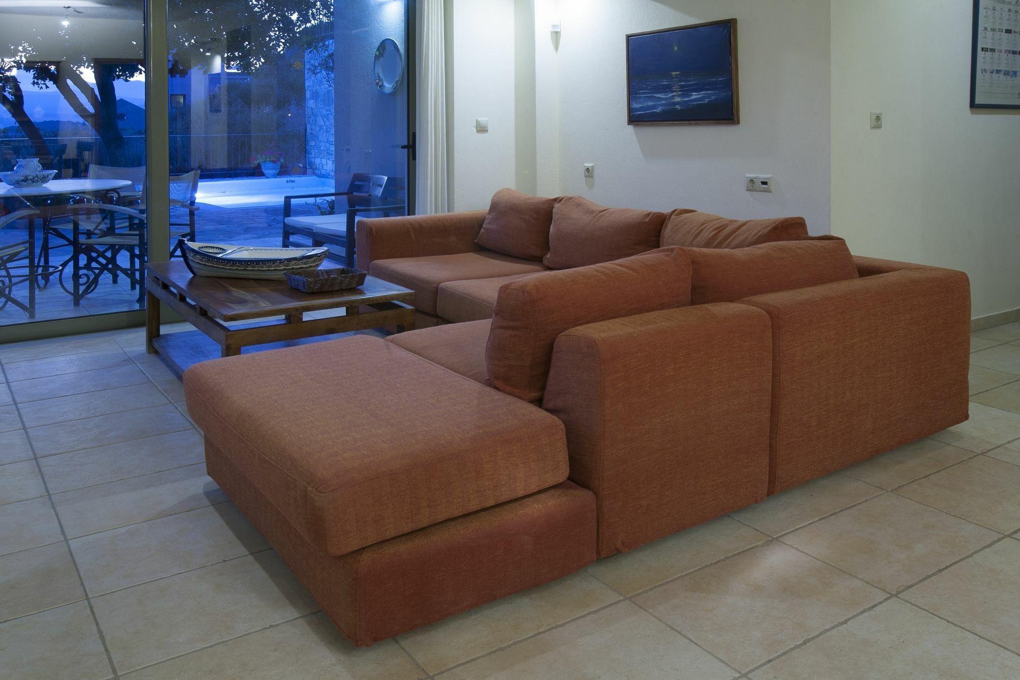 Istron Villas Екстериор снимка